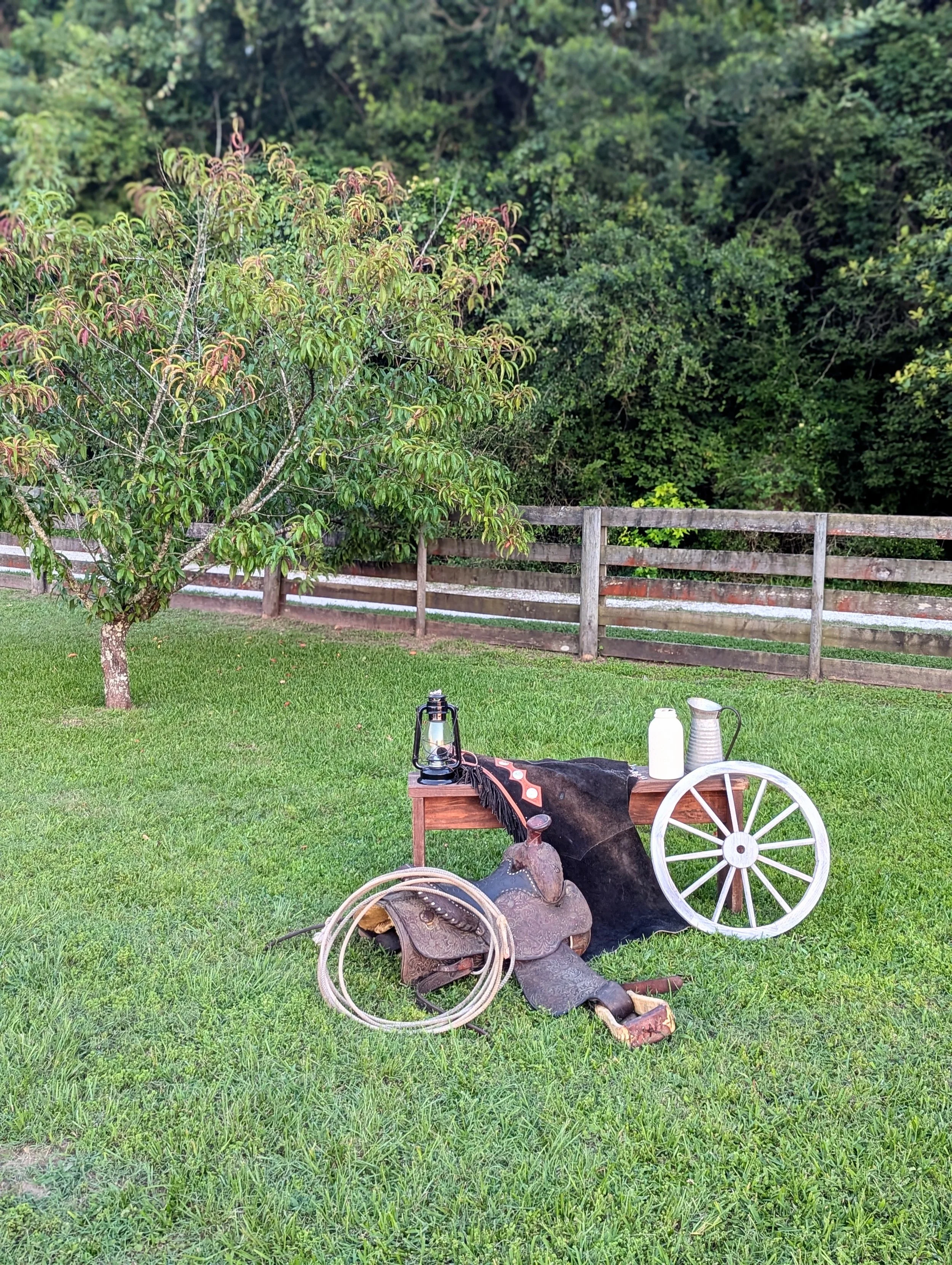 Rustic props available at Sandy Patch Ranch 4
