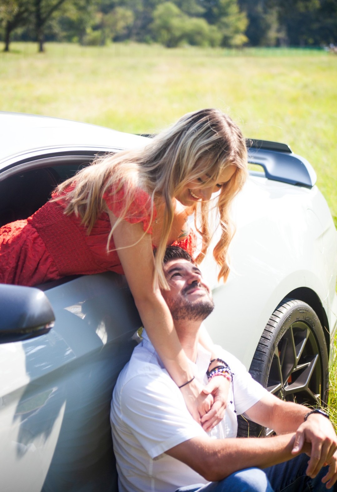 Couple portrait by Olivia Hurtado